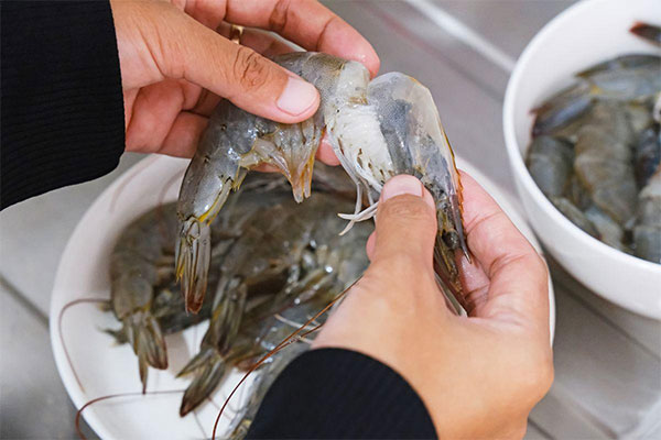 Tại sao vỏ tôm không chứa nhiều canxi như chúng ta lầm tưởng?